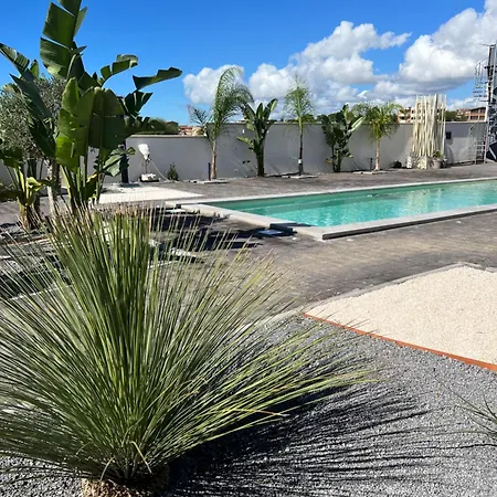 Vistamare Garden Relax