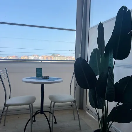 Апартаменты Vistamare Garden Relax
