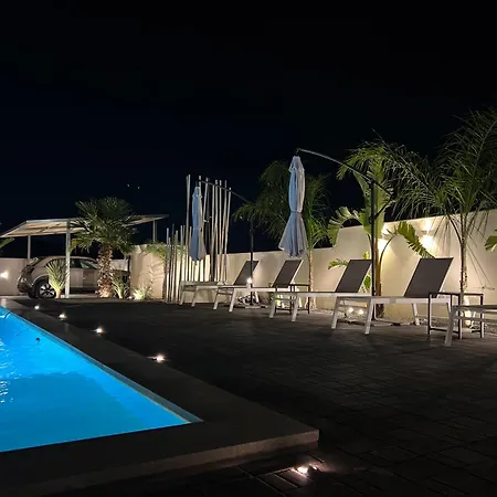 Vistamare Garden Relax 산리온